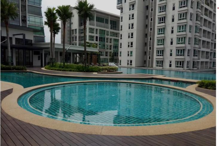 V Suites-27 *