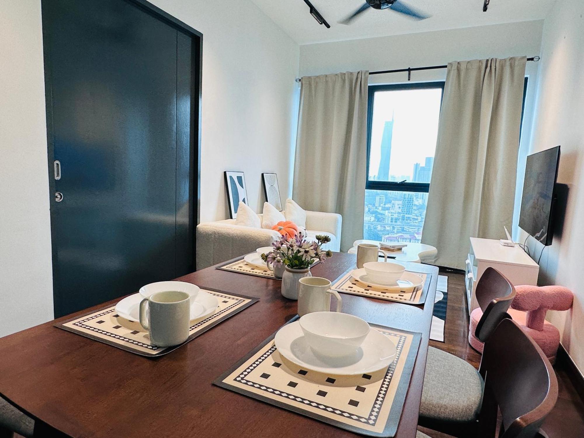 V Suites-27