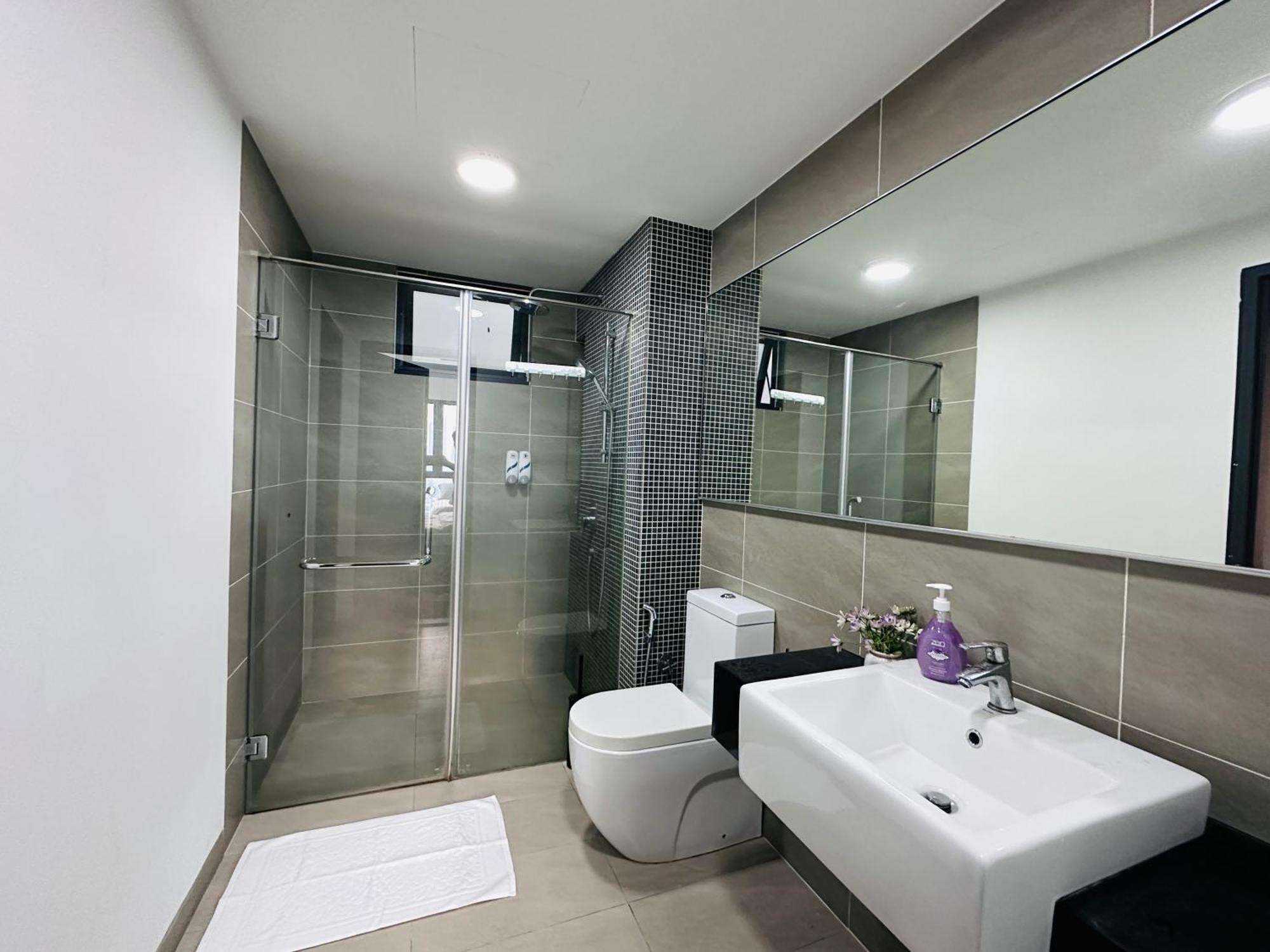 V Suites-27 Aparthotel